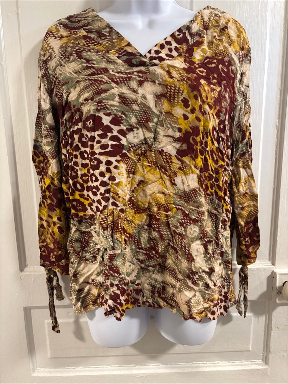 Cato Women's V-Neck Animal Print Blouse Size L